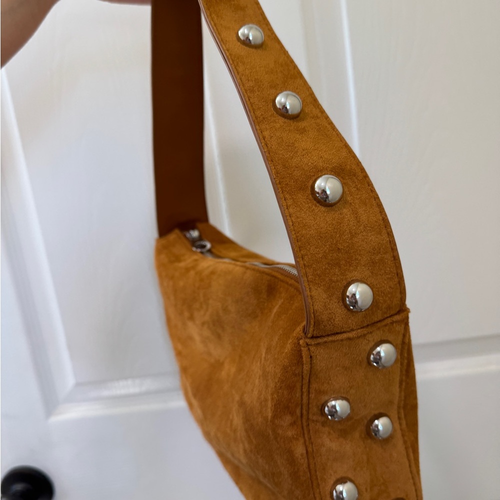 Universal Thread Tan Shoulder Bag with Silver Studs - Picture 4 of 4